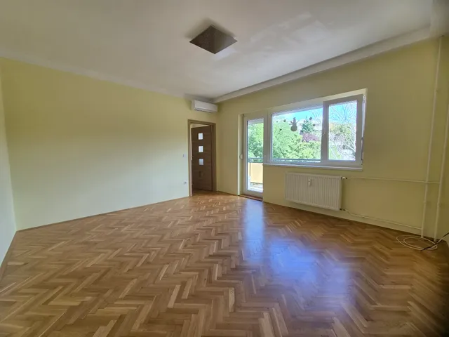 Eladó lakás Pécs, Belváros 64 nm