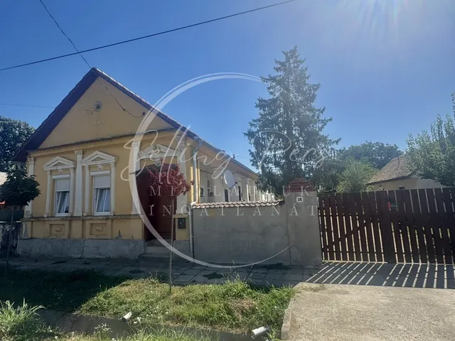 Eladó ház Garé 80 nm