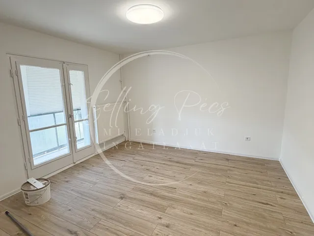 Eladó lakás Pécs, Egyetemváros 54 nm