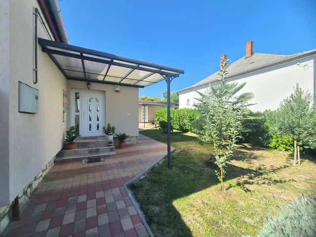 Eladó ház Pécs, Balokány 70 nm