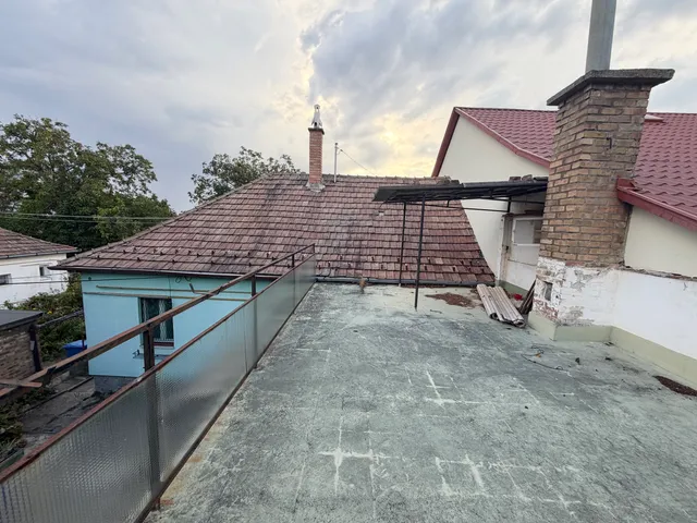 Eladó ház Pécs, Budai külváros 68 nm