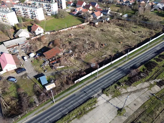 Eladó telek Szigetvár 10800 nm