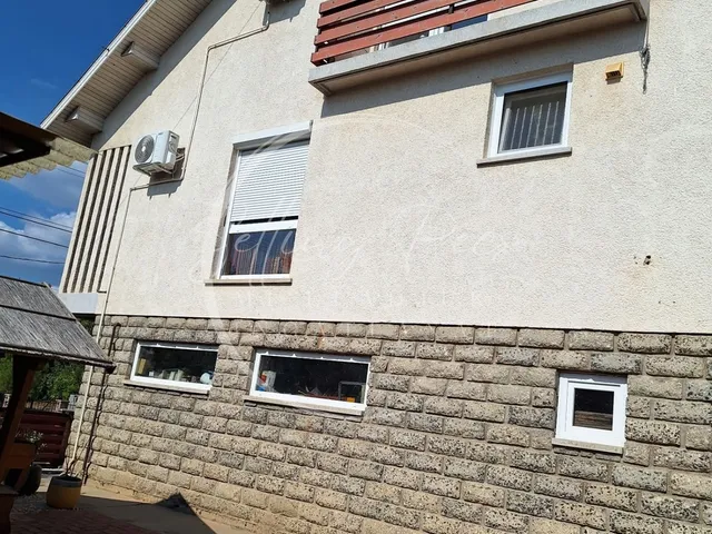Eladó ház Pécs, Somogy, Somogy utca 250 nm