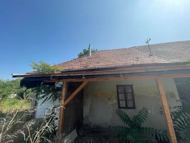 Eladó telek Paks, Óváros 949 nm
