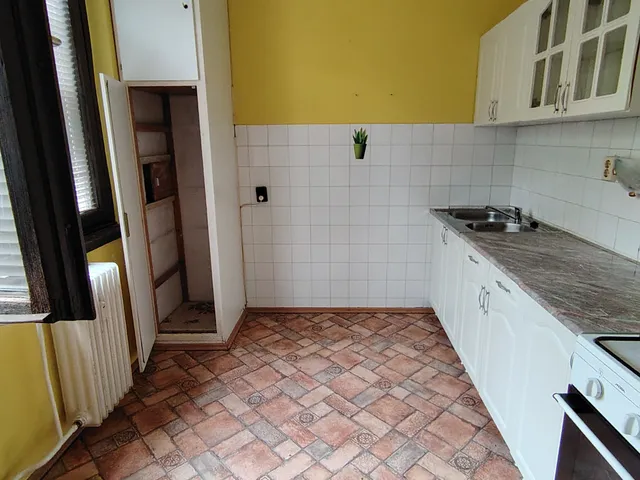 Eladó lakás Dunaújváros, Béke városrész 46 nm