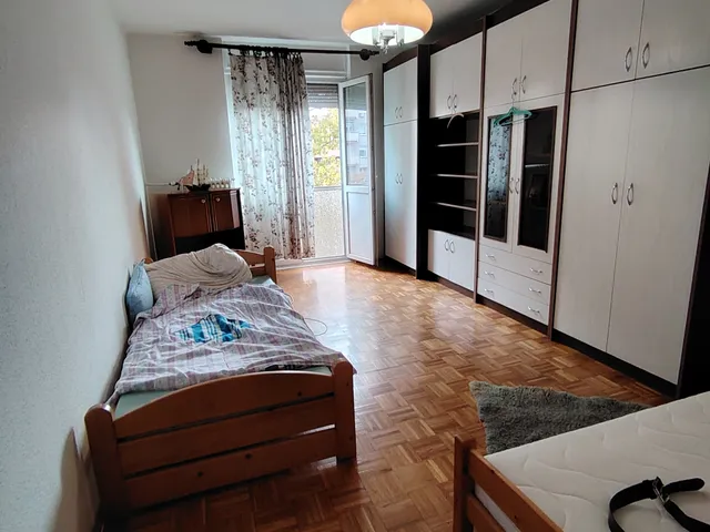 Eladó lakás Dunaújváros, Belváros 44 nm