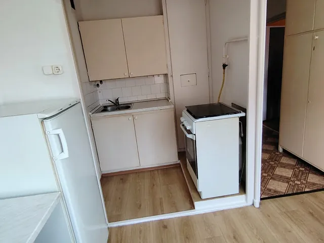 Eladó lakás Dunaújváros, Technikum városrész 34 nm