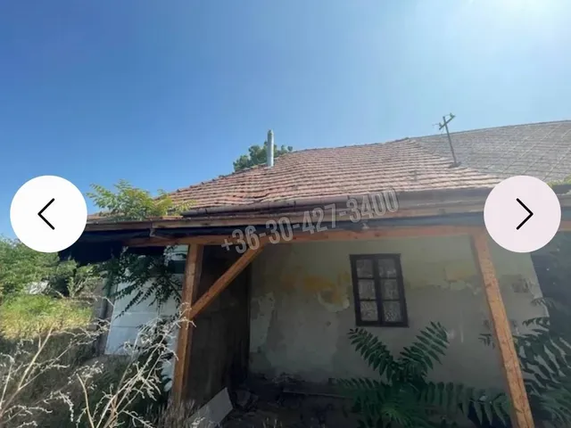 Eladó telek Paks, Óváros 949 nm