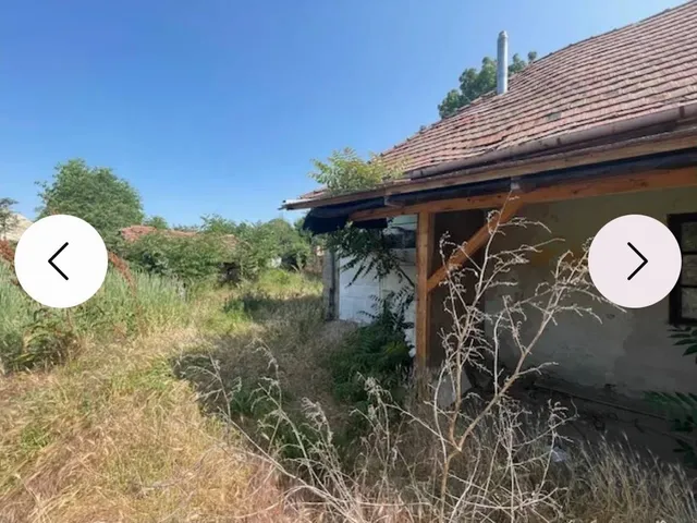 Eladó telek Paks, Óváros 949 nm