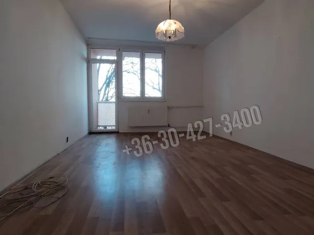 Eladó lakás Dunaújváros 54 nm