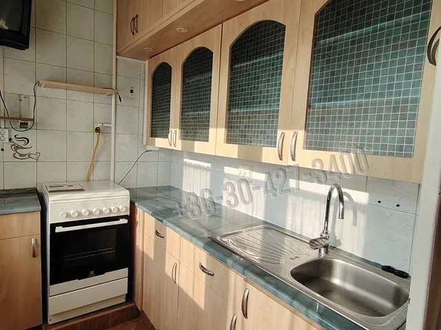 Eladó lakás Dunaújváros, Belváros 52 nm