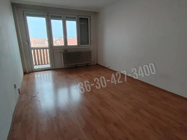 Eladó lakás Dunaújváros, Belváros 52 nm