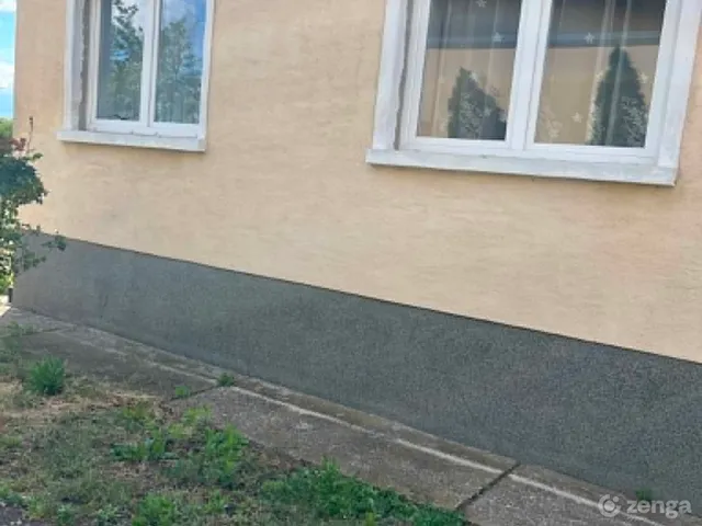 Eladó ház Bősárkány, Honvéd utca 2 100 nm