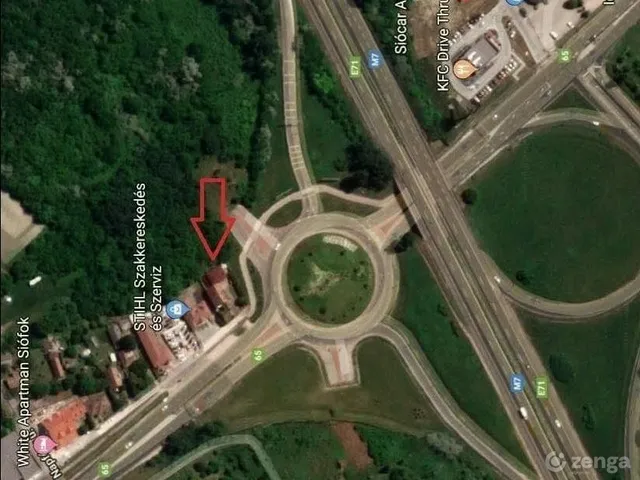 Eladó kereskedelmi és ipari ingatlan Siófok 315 nm