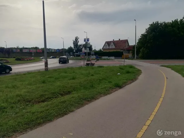 Eladó kereskedelmi és ipari ingatlan Siófok 315 nm