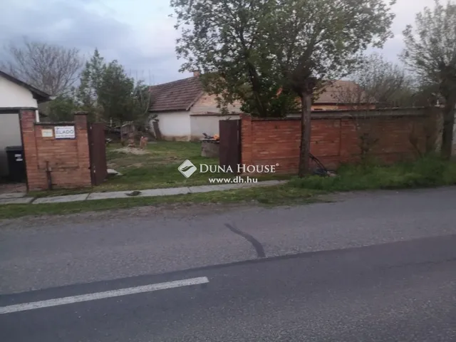 Eladó ház Gádoros 102 nm