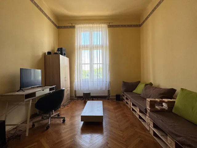 Eladó lakás Szeged, Belváros 64 nm