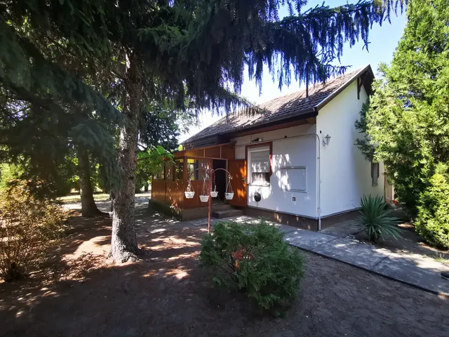 Eladó ház Szatymaz 35 nm