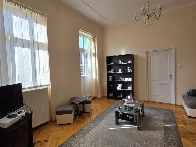 Eladó lakás Szeged, Belváros 106 nm