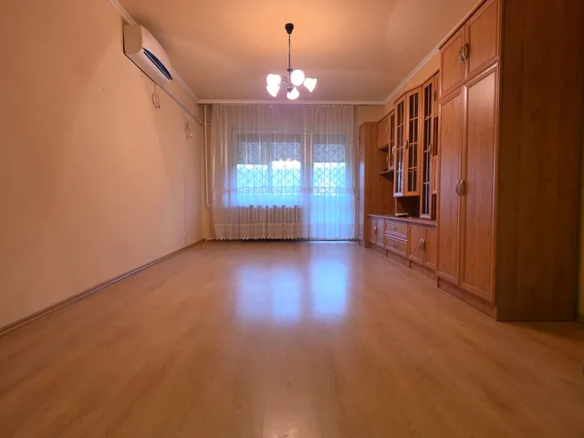 Eladó lakás Szeged 55 nm