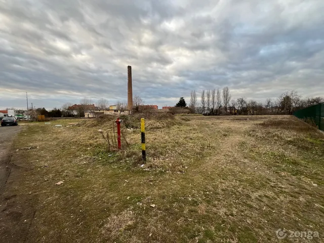 Eladó telek Kecskemét, Hunyadiváros 8545 nm