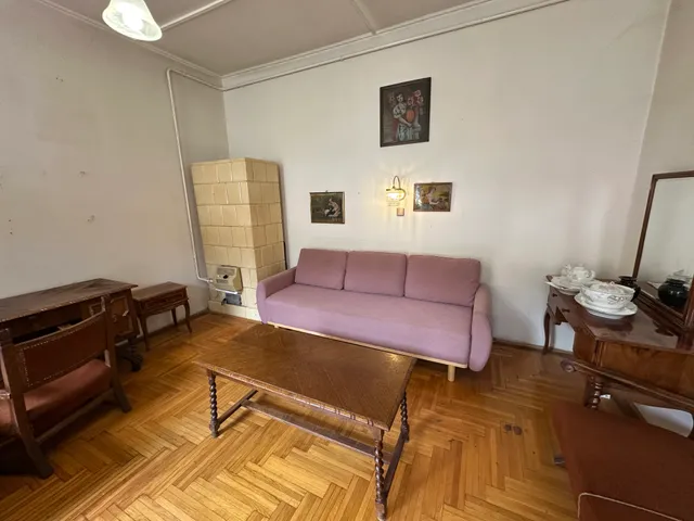 Eladó lakás Budapest VI. kerület 56 nm