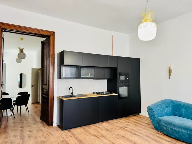 Eladó lakás Budapest VI. kerület, Nagykörúton kívüli terület 59 nm