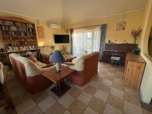 Eladó ház Érd, Parkváros 212 nm