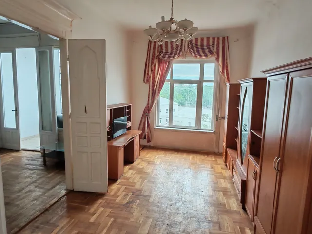 Eladó lakás Budapest X. kerület 120 nm