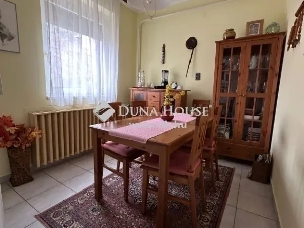 Eladó ház Diósd 158 nm