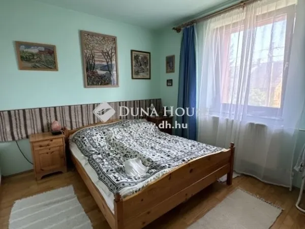 Eladó ház Törökbálint 220 nm