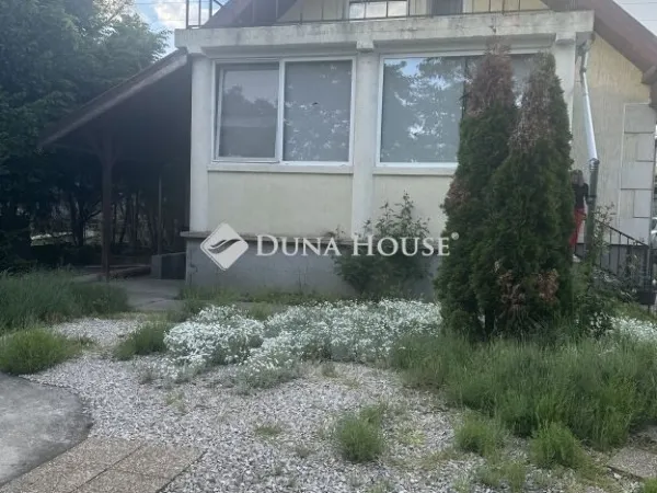 Eladó ház Érd 255 nm