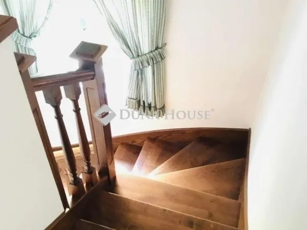 Eladó ház Törökbálint 168 nm