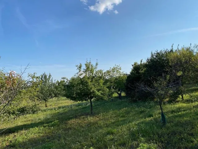 Eladó telek Etyek 2655 nm