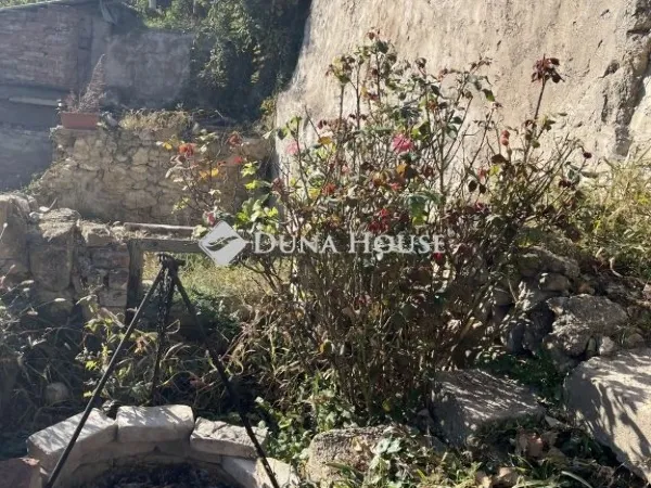 Eladó telek Budaörs 523 nm