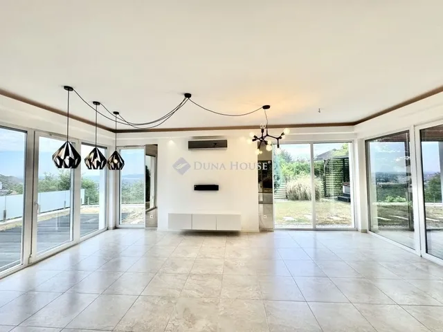 Eladó lakás Budaörs 98 nm