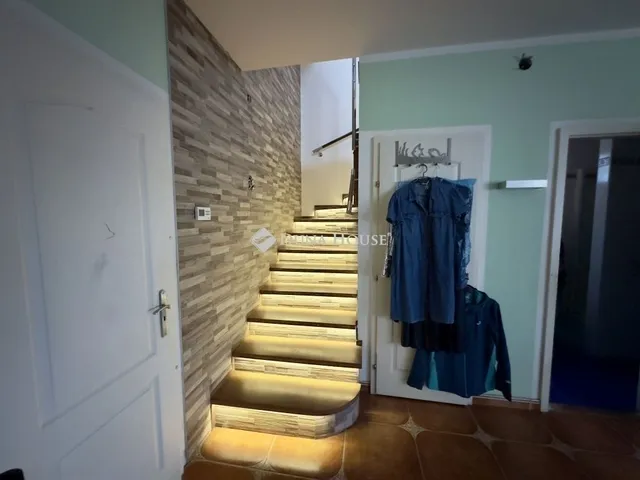 Eladó ház Budaörs 161 nm