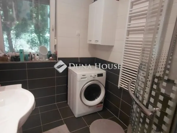 Eladó ház Pomáz 153 nm