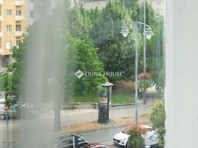 Eladó lakás Budapest XI. kerület 70 nm