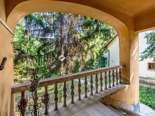 Eladó telek Budapest XI. kerület 624 nm