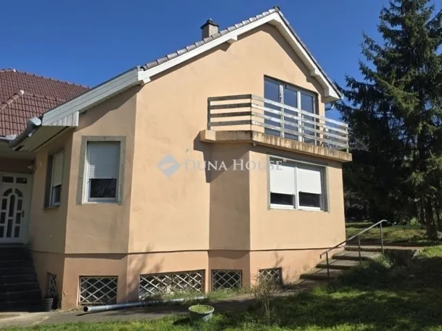 Eladó ház Páty 342 nm