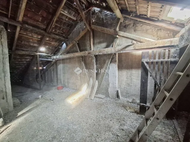 Eladó lakás Budapest XI. kerület 176 nm