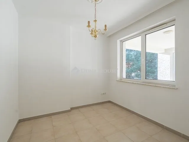 Eladó ház Budaörs 427 nm