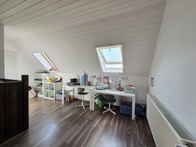 Eladó ház Diósd 191 nm