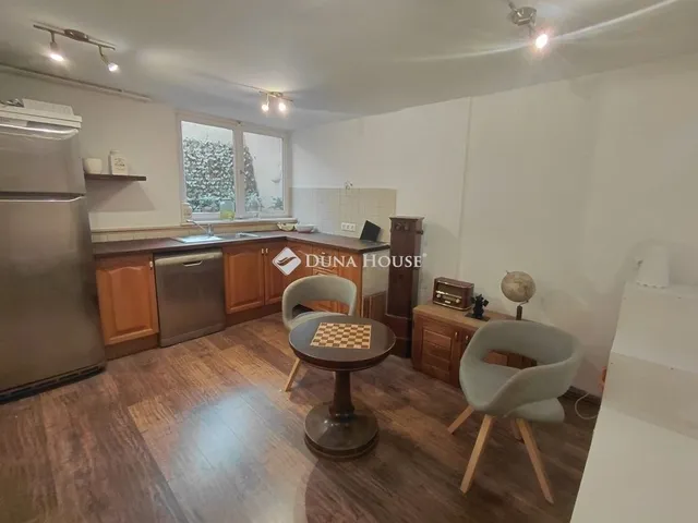 Eladó ház Budapest III. kerület 129 nm