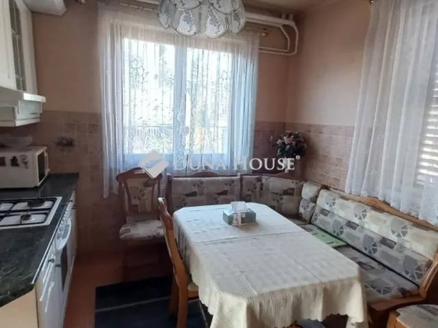 Eladó ház Budaörs 170 nm