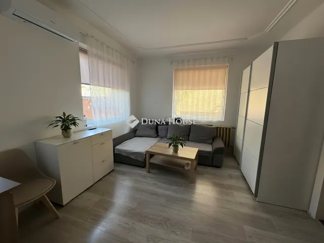 Eladó lakás Budaörs 81 nm