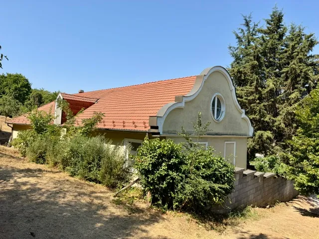 Eladó ház Törökbálint 353 nm