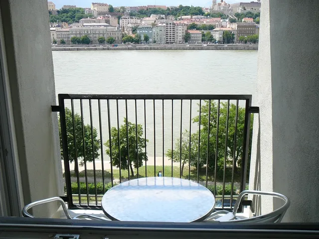 Kiadó lakás Budapest V. kerület, Lipótváros, Széchenyi utca 1. 42 nm