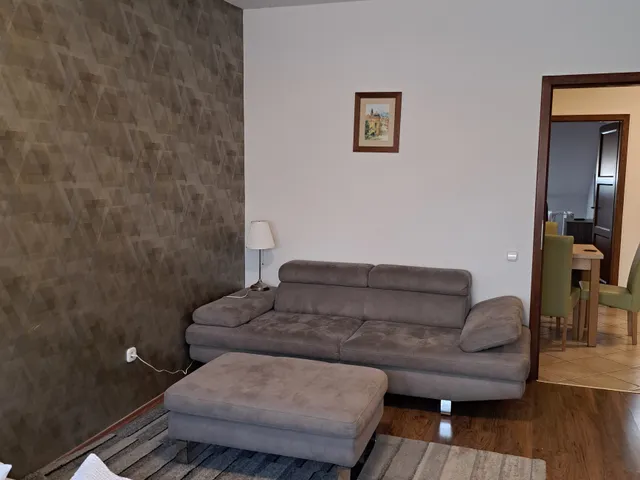 Eladó kereskedelmi és ipari ingatlan Eger, Belváros 330 nm